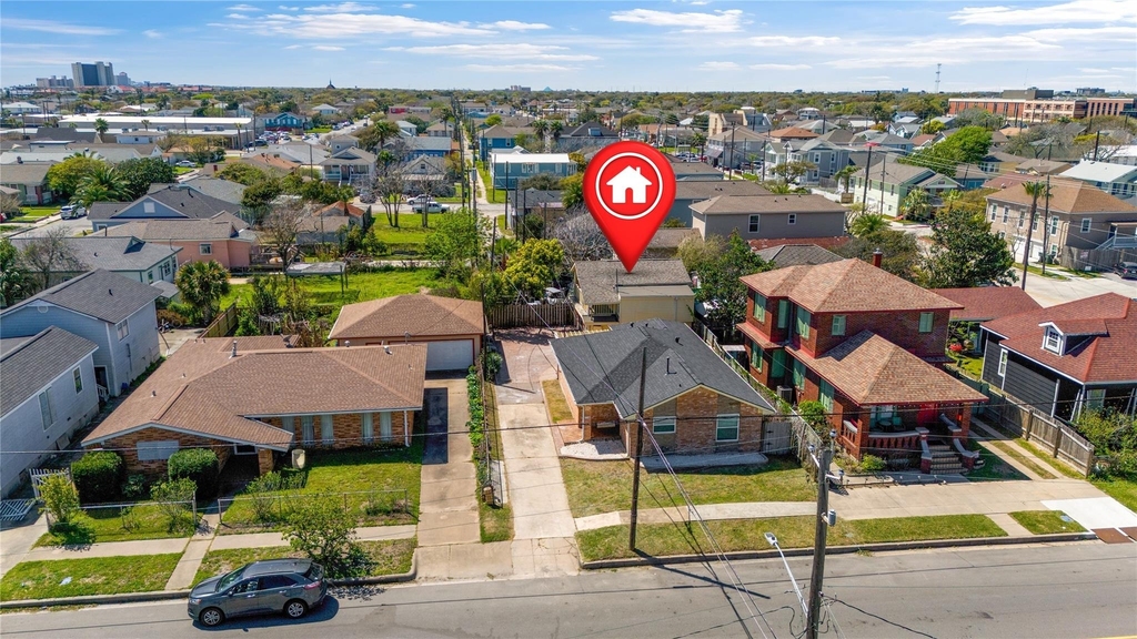 2507 37th Street - Photo 1