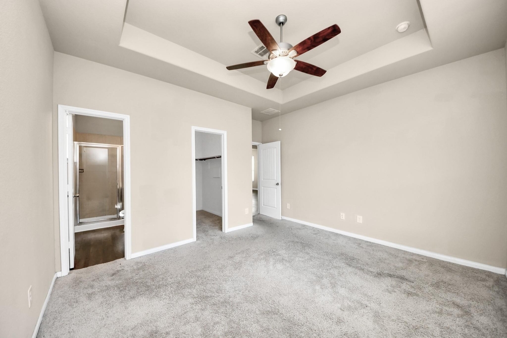 17630 Holroyd Road - Photo 13