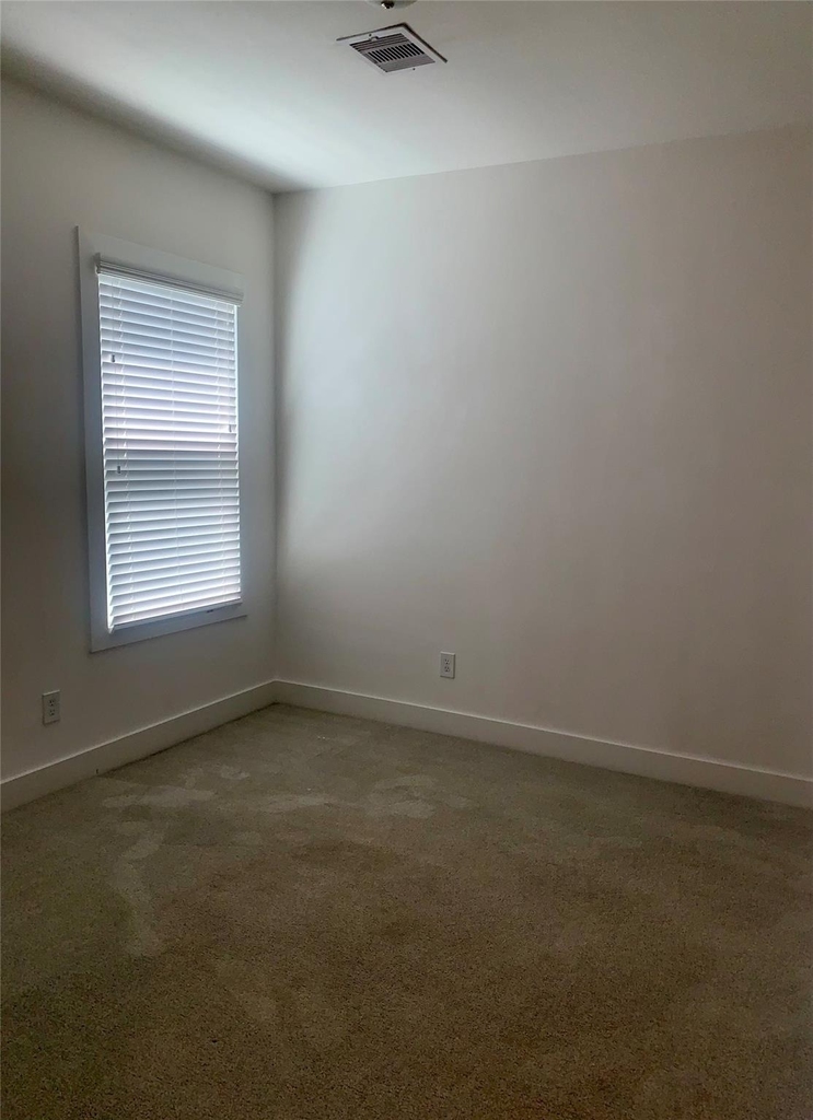 10209 Las Nubes Avenue - Photo 25