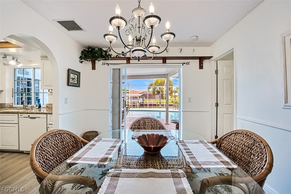 5036 Sw 9th Place - Photo 10