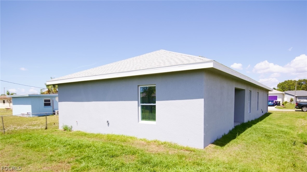 3428 Jeffcott Street - Photo 4