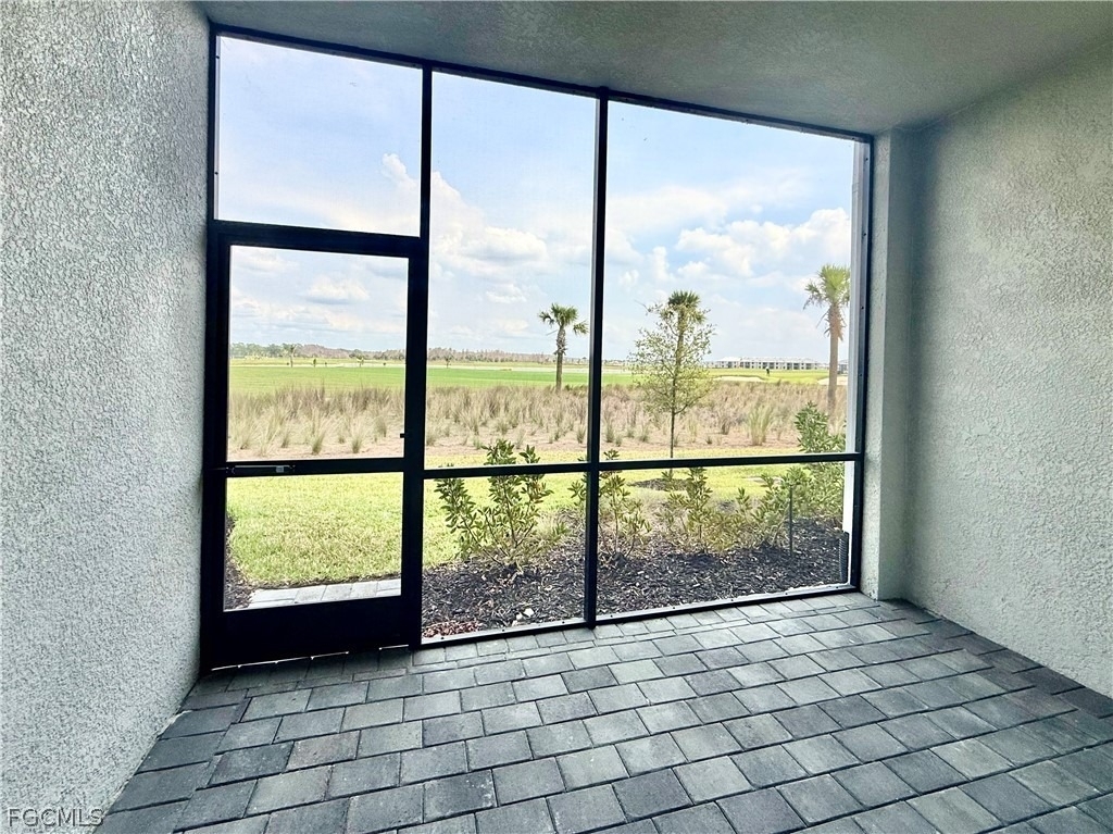15285 Green Acres - Photo 9