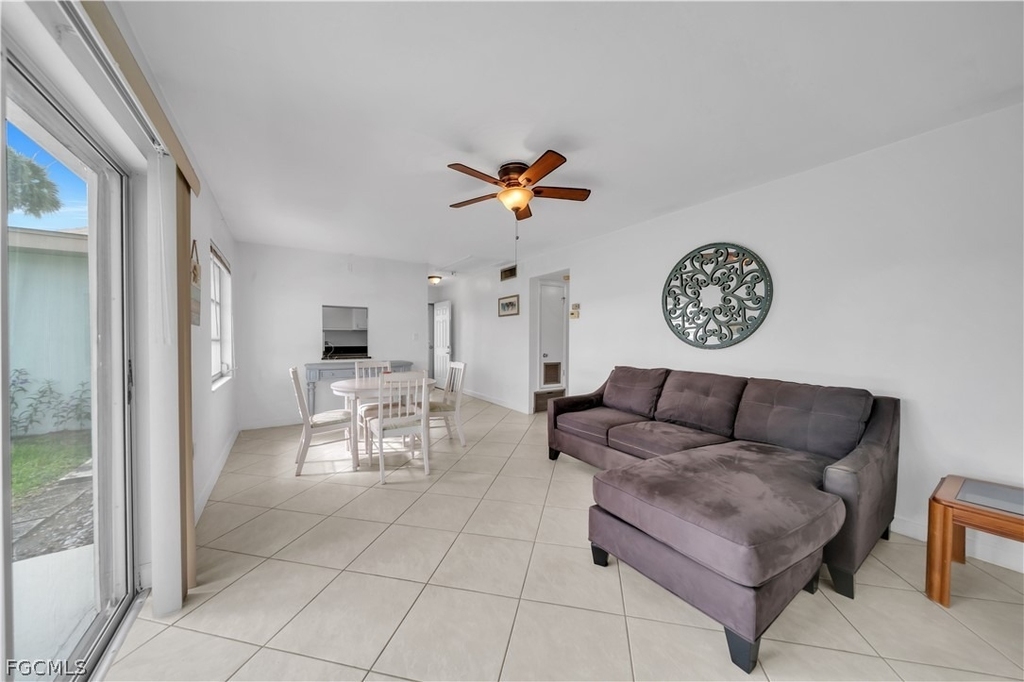 730 Joel Boulevard - Photo 2
