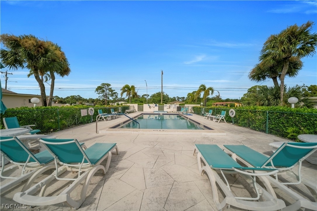 730 Joel Boulevard - Photo 15