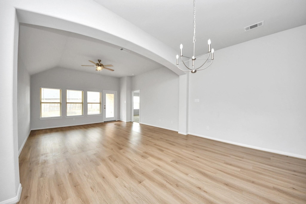 804 Lake Lacosta Drive - Photo 11
