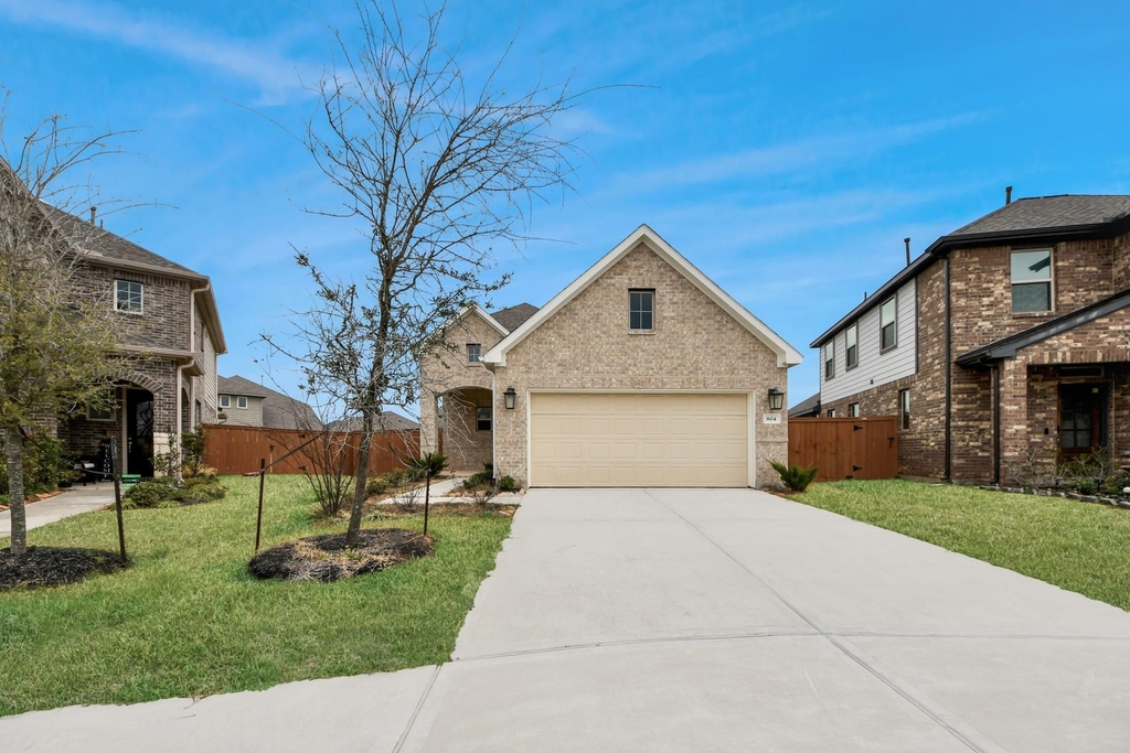 804 Lake Lacosta Drive - Photo 4