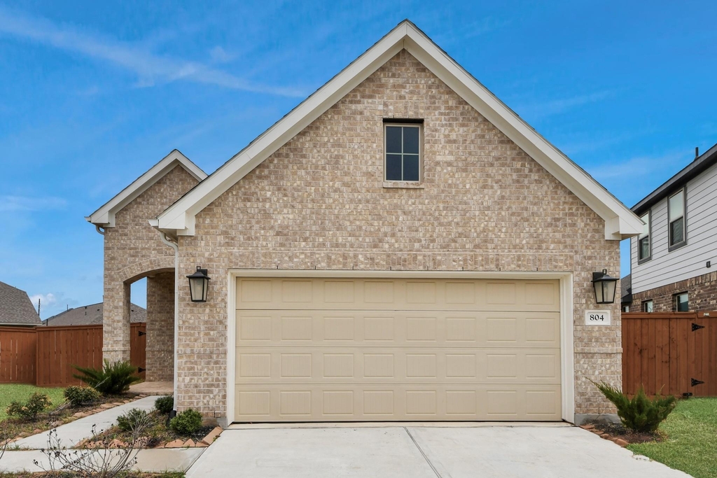 804 Lake Lacosta Drive - Photo 3
