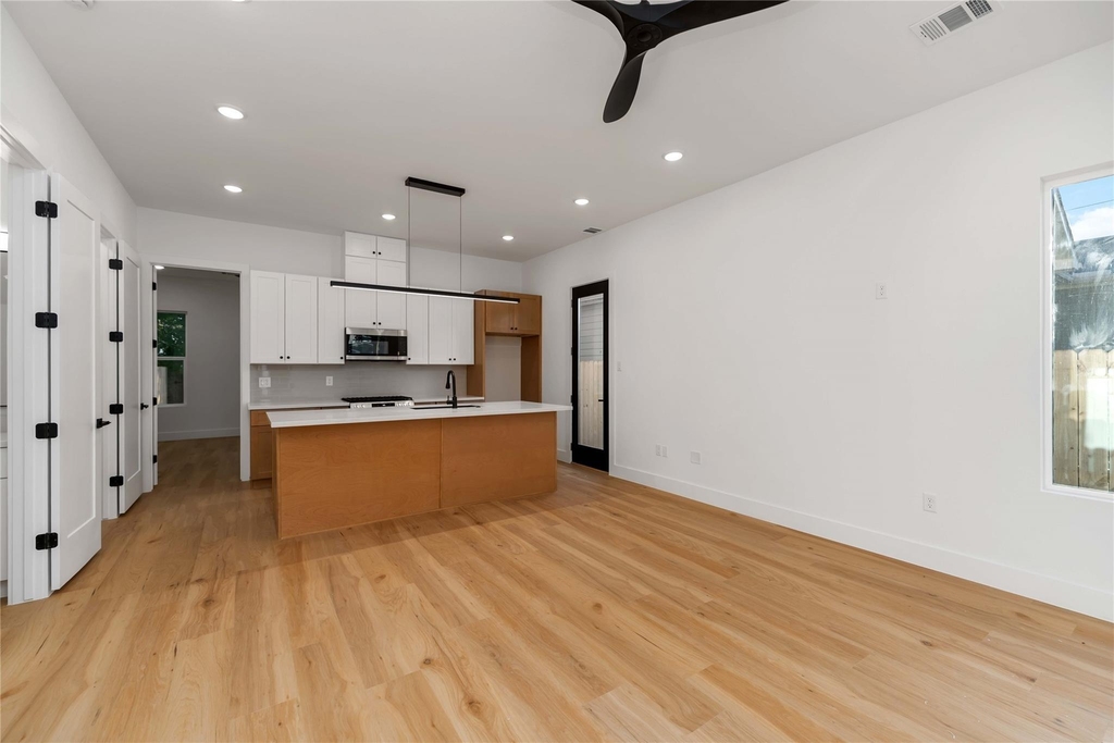 4353 Aledo Street - Photo 5