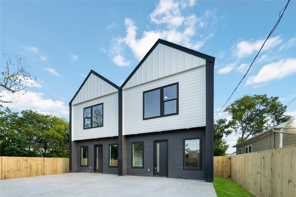 4353 Aledo Street - Photo 1