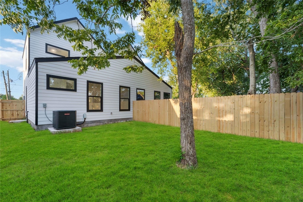 4353 Aledo Street - Photo 17