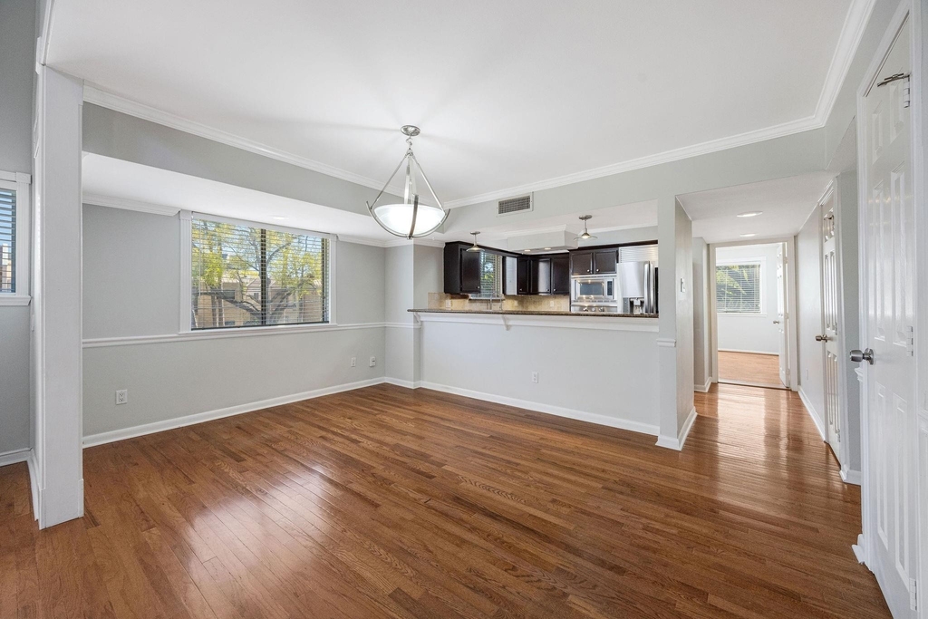 1114 Augusta Drive - Photo 5