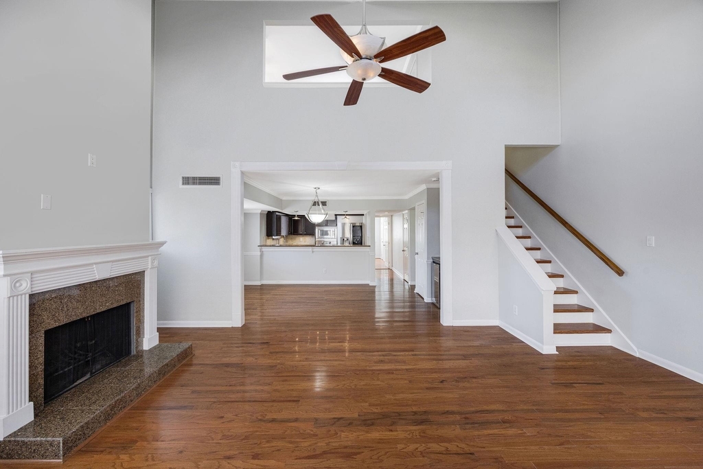 1114 Augusta Drive - Photo 8
