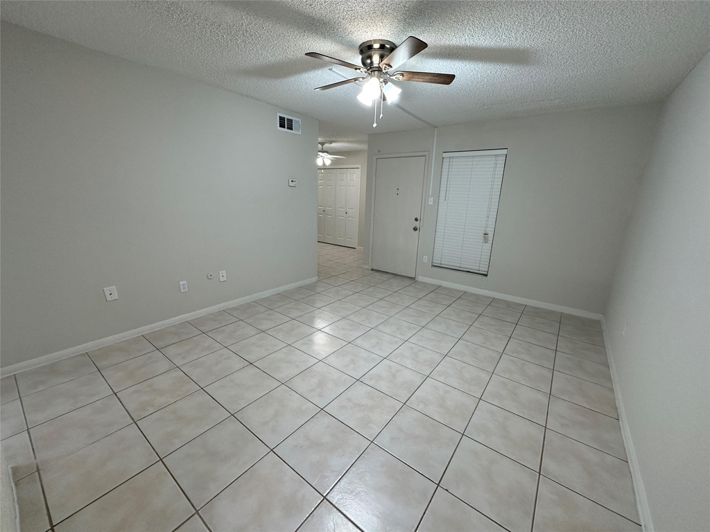 1500 Bay Area Boulevard - Photo 5