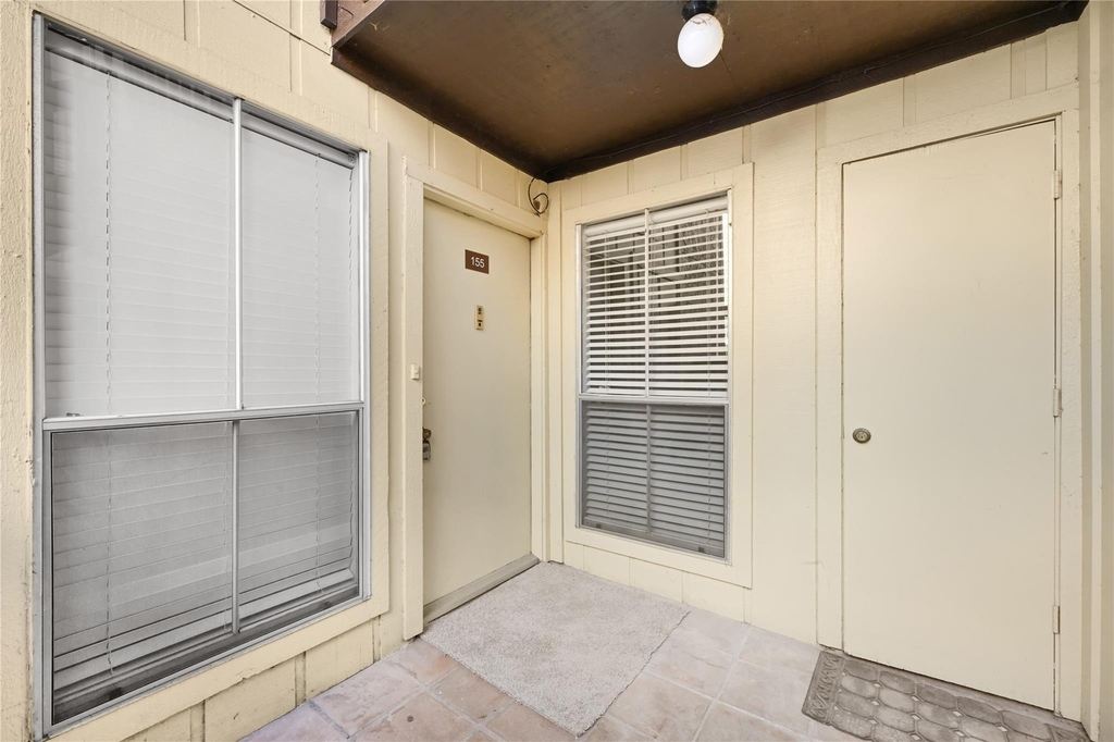 1500 Bay Area Boulevard - Photo 13