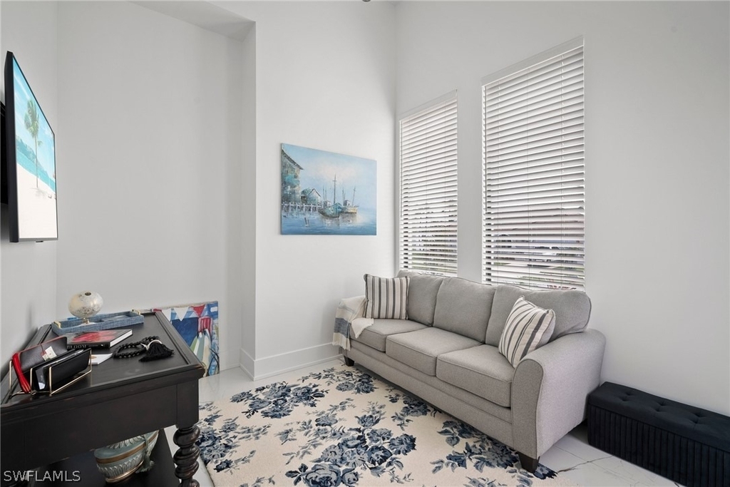930 Sycamore Court - Photo 25