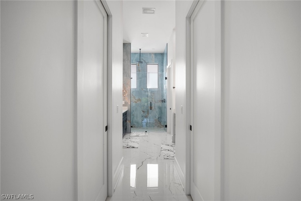 930 Sycamore Court - Photo 14