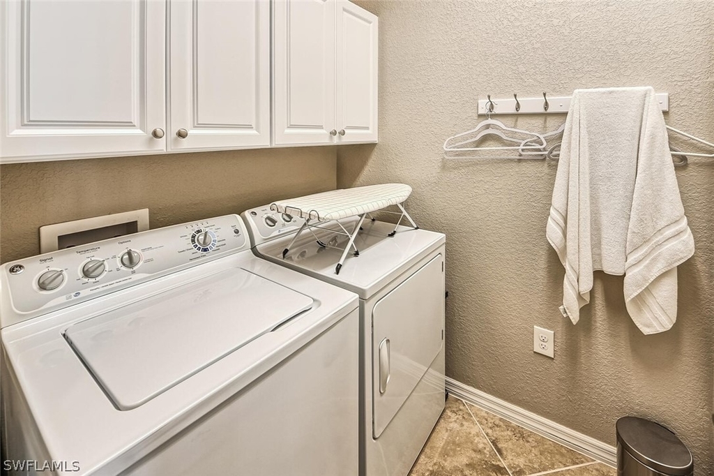 9107 Napoli Court - Photo 24