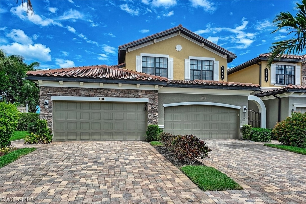 9107 Napoli Court - Photo 3