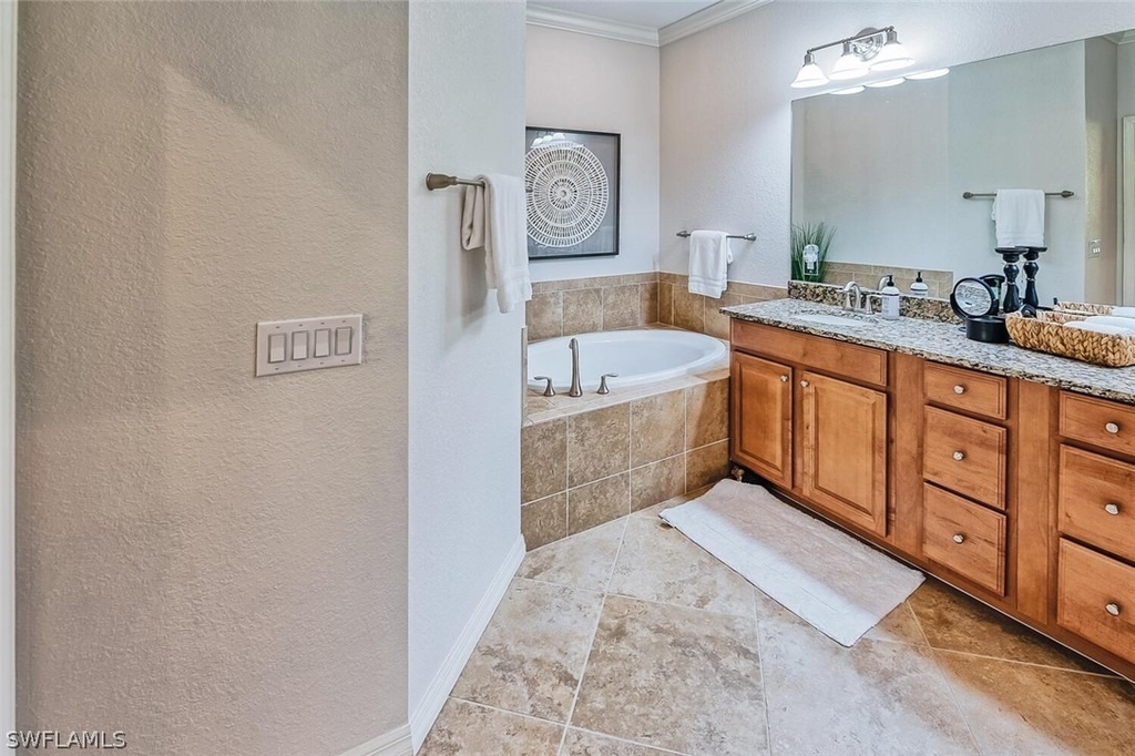 9107 Napoli Court - Photo 16