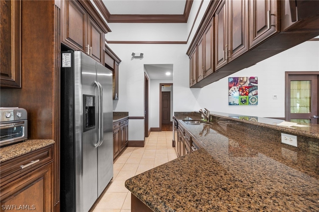 12920 Positano Circle - Photo 28