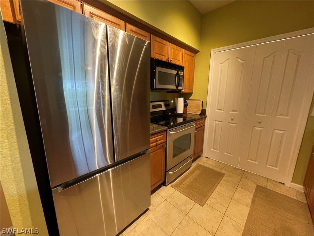12920 Positano Circle - Photo 7