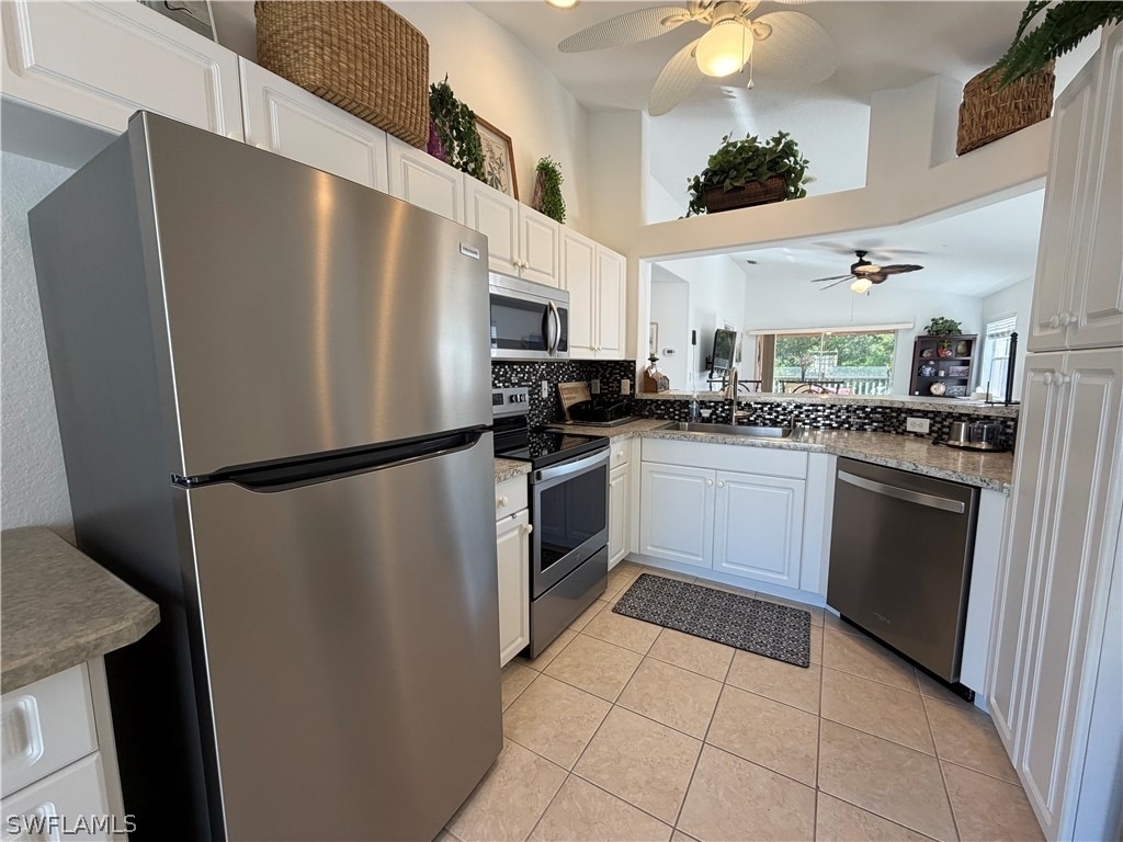 26699 Little John Court - Photo 4