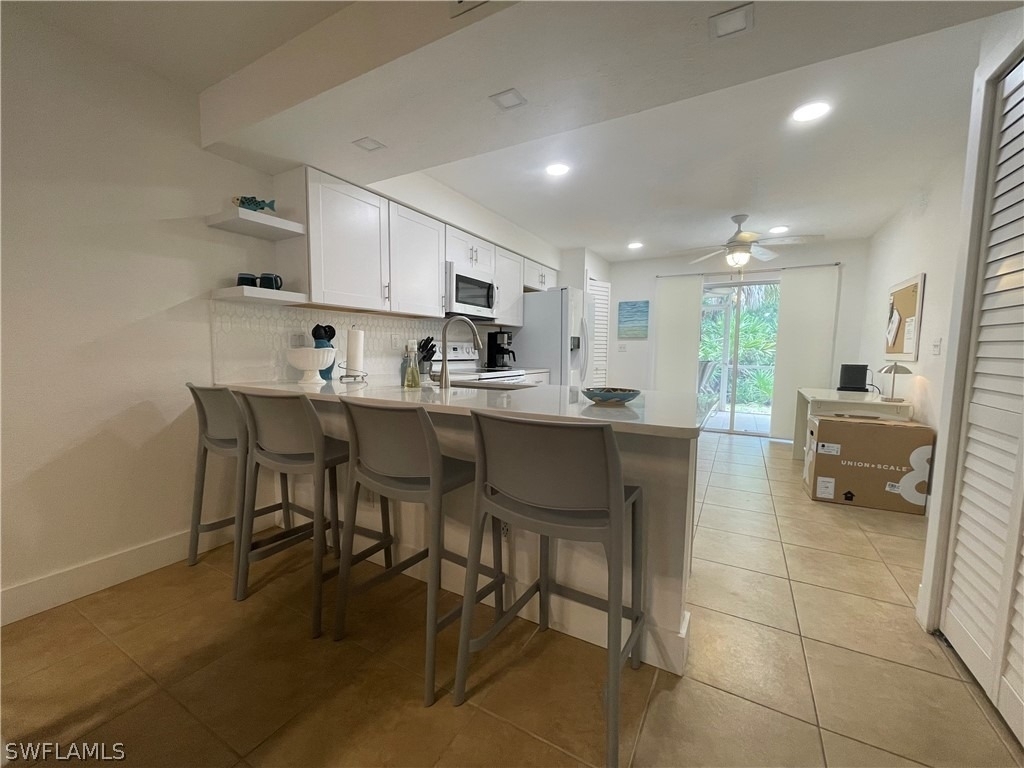 28940 Bermuda Pointe Circle - Photo 5