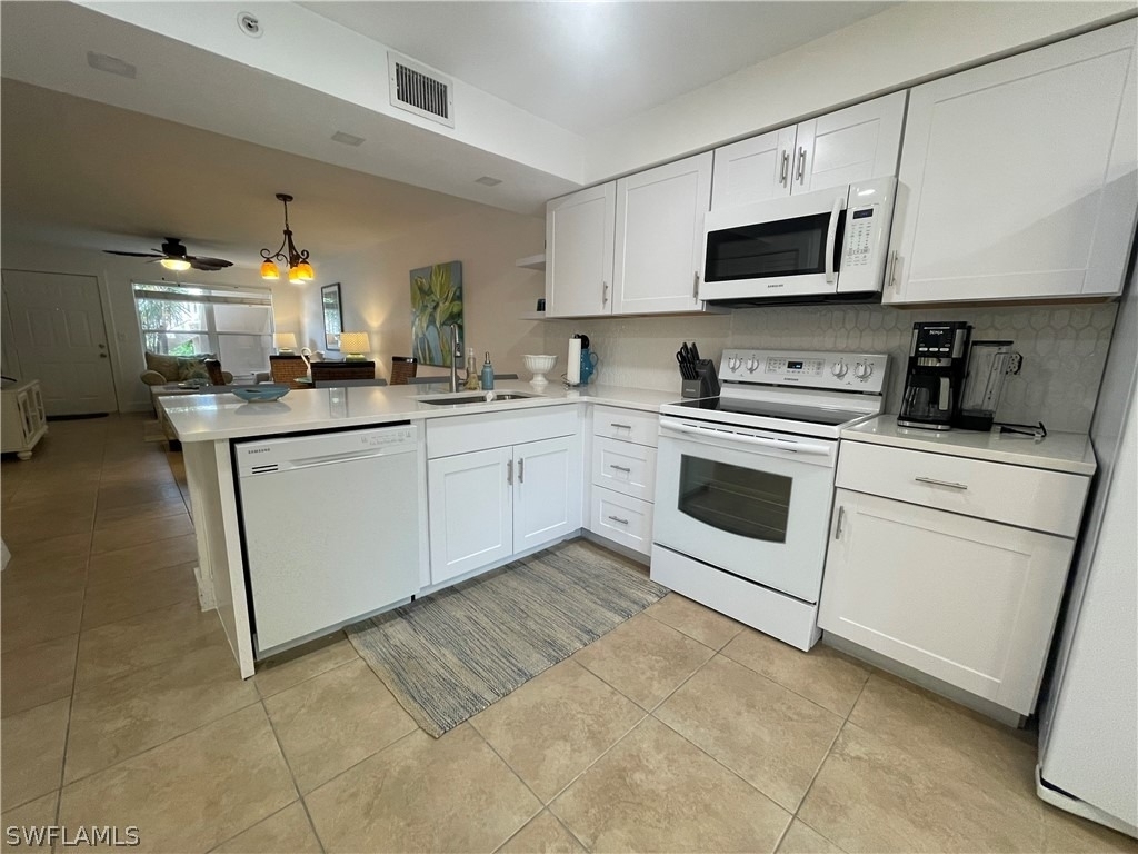 28940 Bermuda Pointe Circle - Photo 7