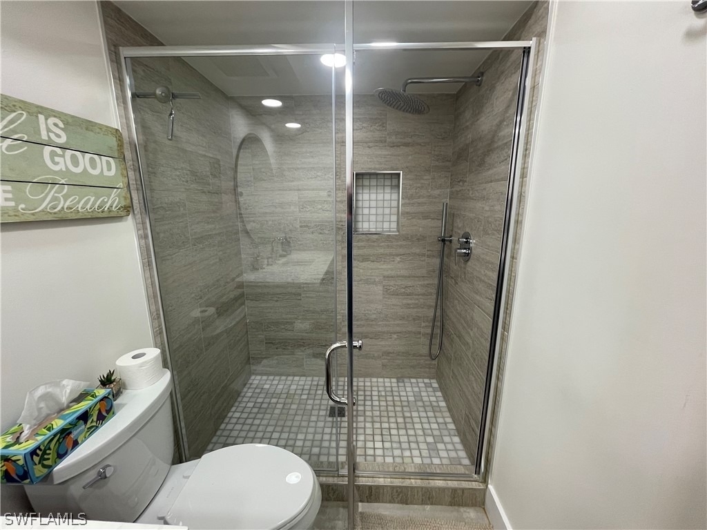 28940 Bermuda Pointe Circle - Photo 15