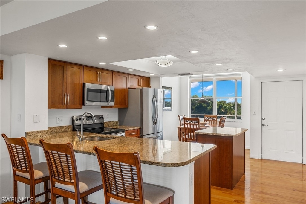 290 Naples Cove Drive - Photo 3