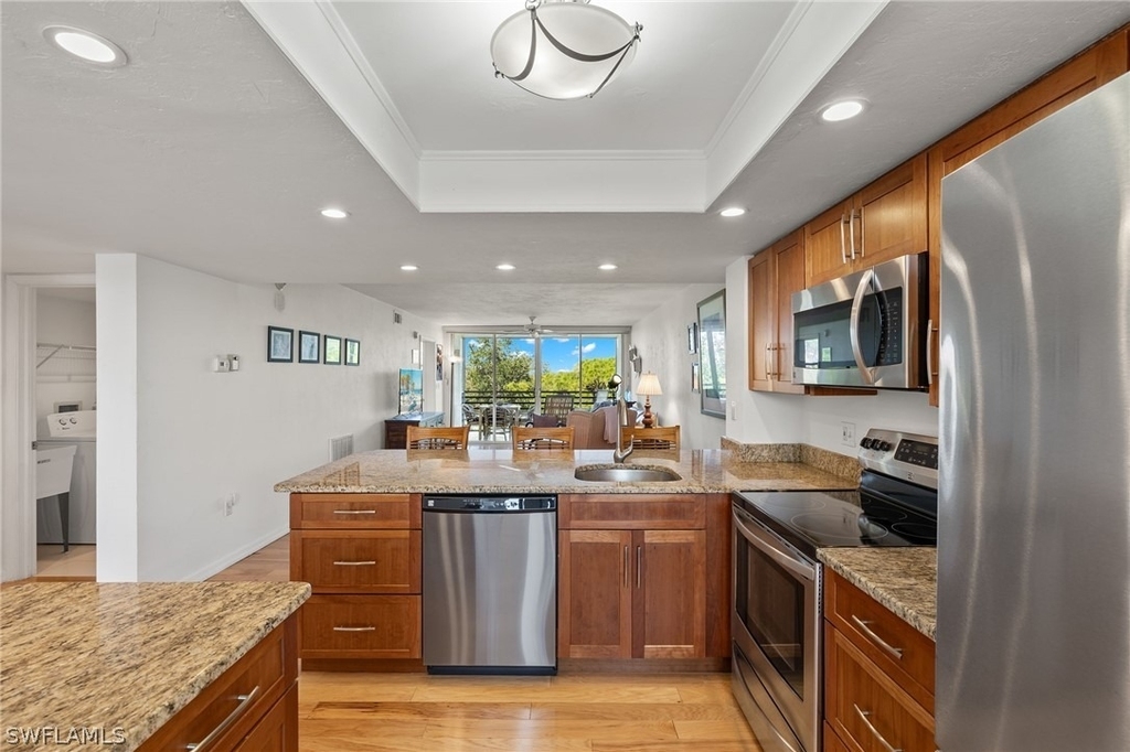 290 Naples Cove Drive - Photo 4