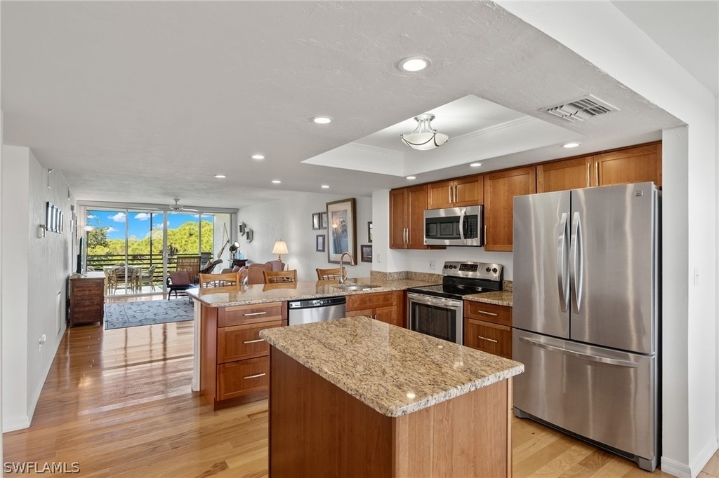 290 Naples Cove Drive - Photo 0