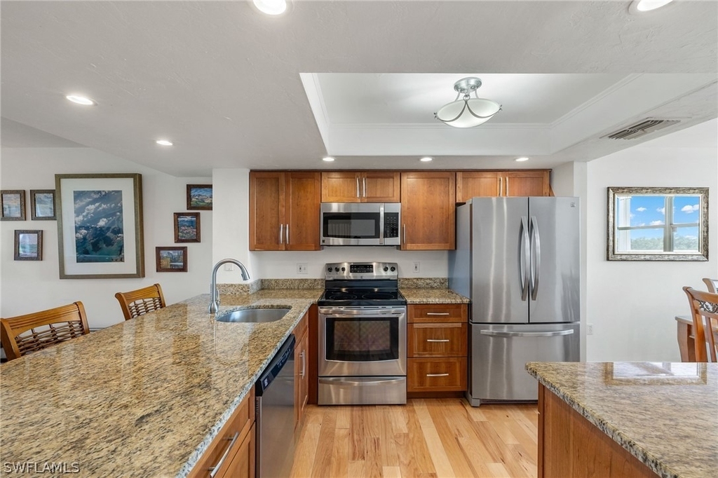 290 Naples Cove Drive - Photo 5