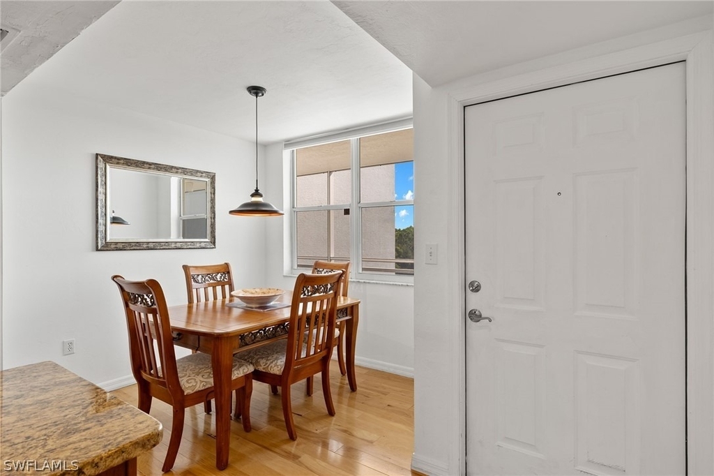 290 Naples Cove Drive - Photo 8