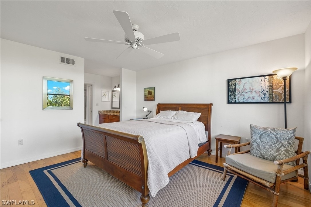 290 Naples Cove Drive - Photo 15