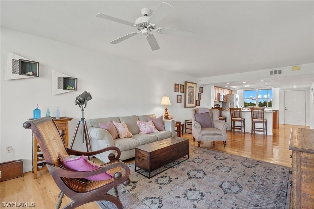 290 Naples Cove Drive - Photo 9