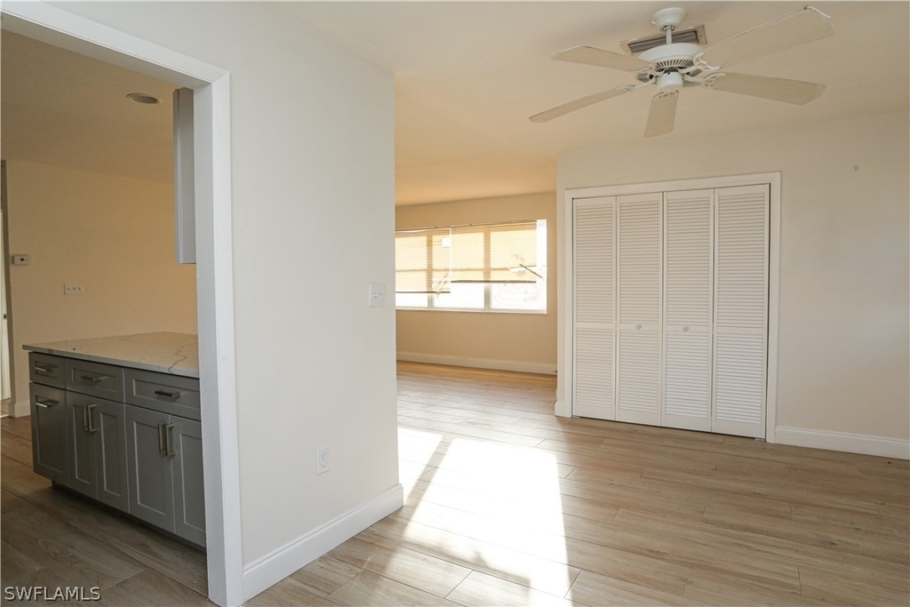 521 96th Avenue N - Photo 5