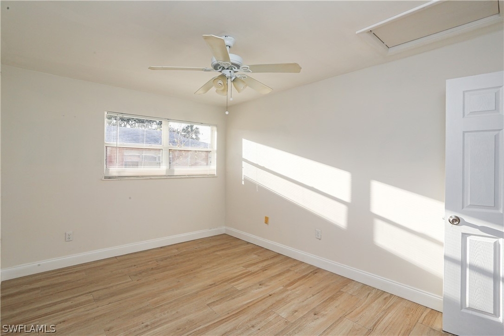 521 96th Avenue N - Photo 12