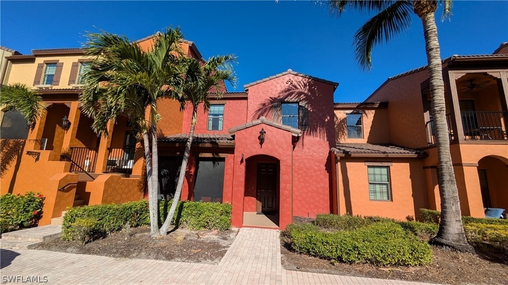 9055 Capistrano Street N - Photo 0