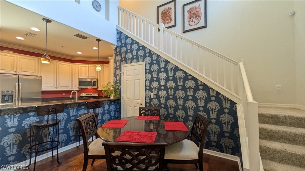 9055 Capistrano Street N - Photo 3
