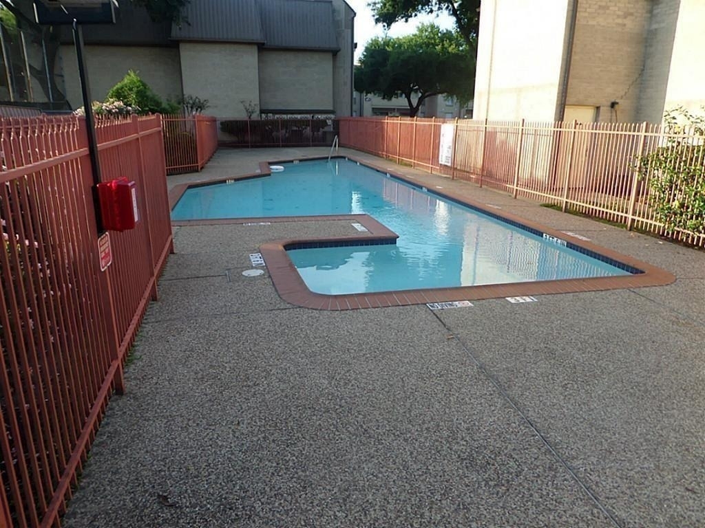 8527 Hearth Drive - Photo 6