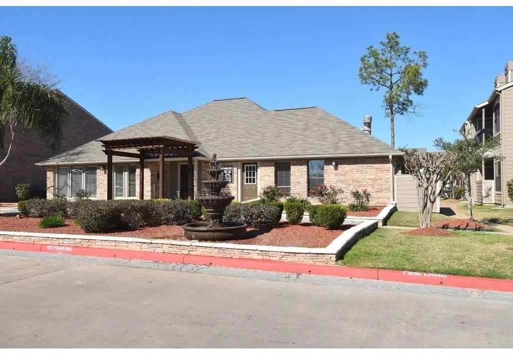 17310 Keith Harrow Boulevard - Photo 4