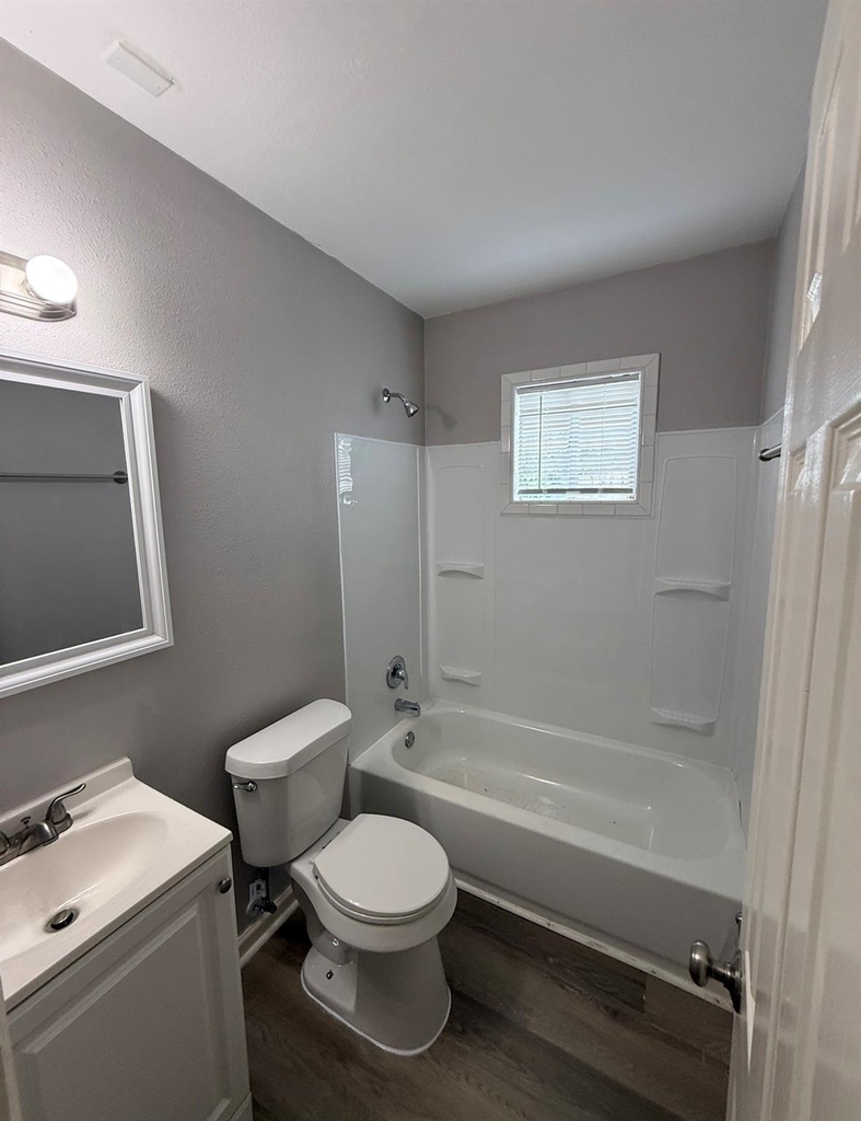 4315 Chapman Street - Photo 9