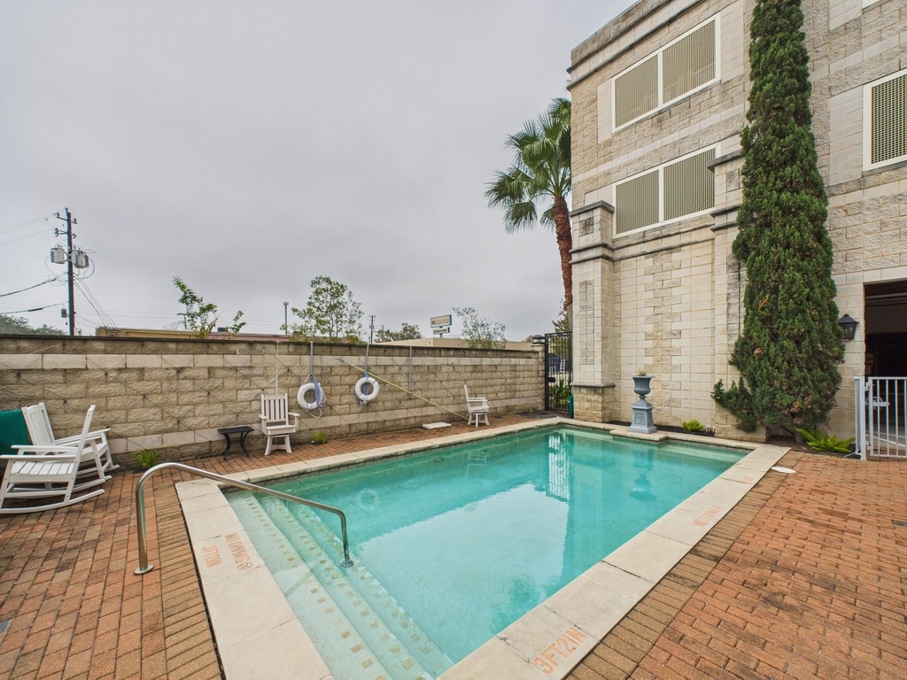2520 Robinhood Street - Photo 40