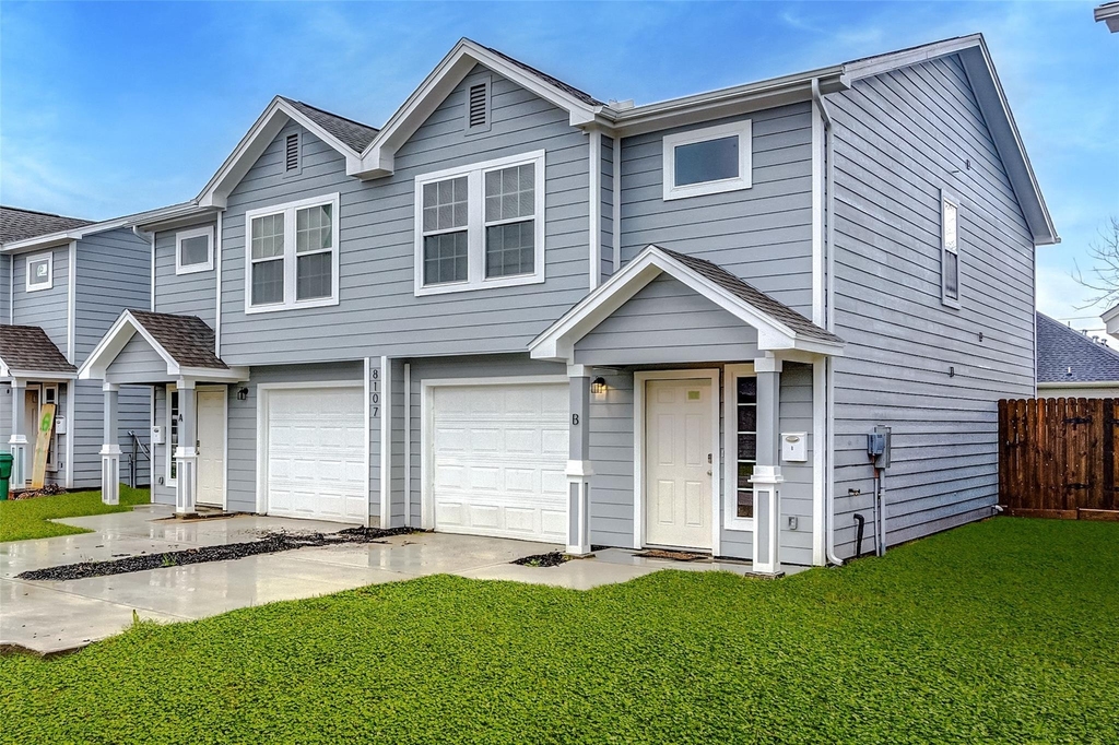 8113 Corinth - Photo 0