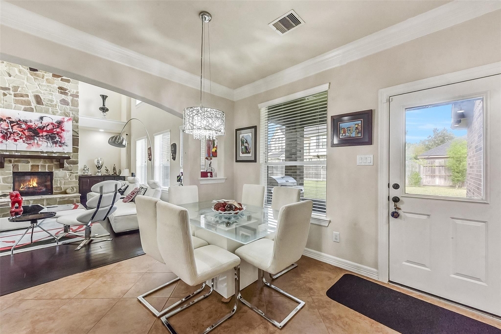13918 Majestic Spring Lane - Photo 9