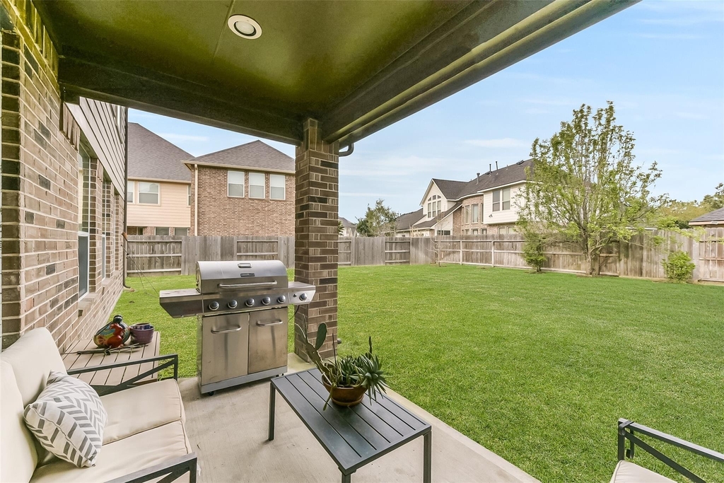 13918 Majestic Spring Lane - Photo 33