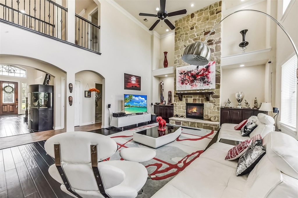 13918 Majestic Spring Lane - Photo 2