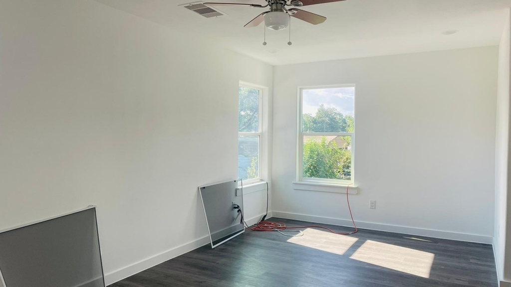 8414 Sandra St - Photo 4