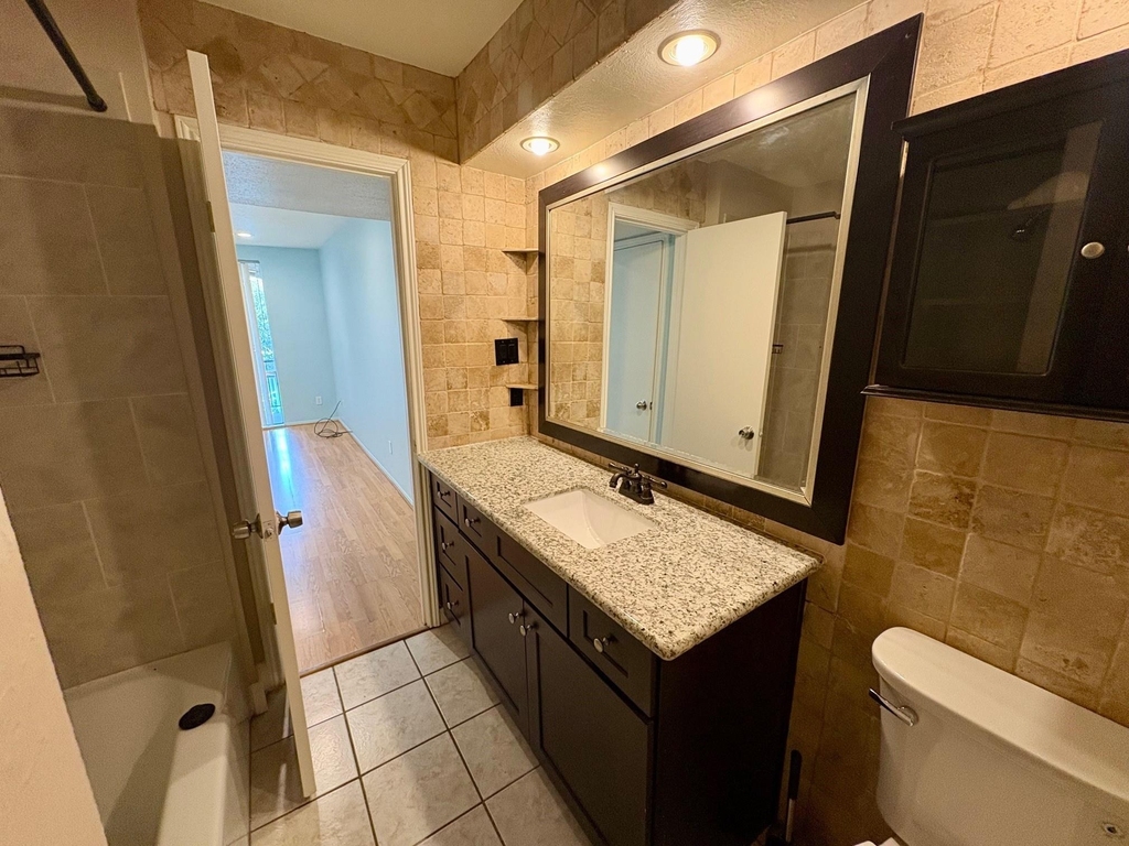 4635 Wild Indigo Street - Photo 2
